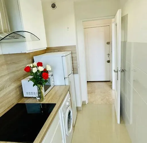 Climatise 2 Pieces Vue Terasse Parking روكوبرُن كاب مارتي